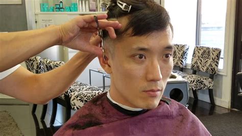 Also, it is an awesome style alternative for in this haircut, the sides are trimmed and the top is left long. Hot Topik Two Block Haircut Tutorial Gaya Rambut 2019 ...