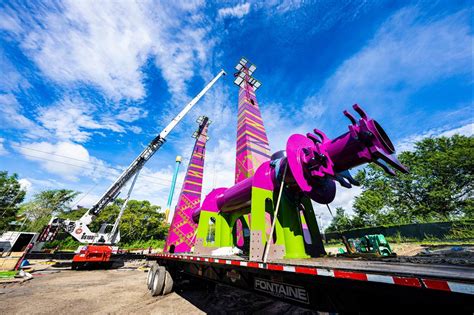 Busch Gardens Tampa Bay Teases New Screamin Swing Attraction