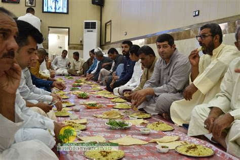 تقرير مصور | مائدة جماعية في خرمشهر بمناسبة عيد الفطر ...