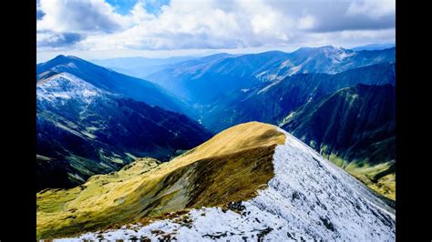 Moldavian peak), at 2,544 metres (8,346 ft), is the highest mountain peak in romania. Vârful Moldoveanu - prin Stâna din Valea Rea - YouTube