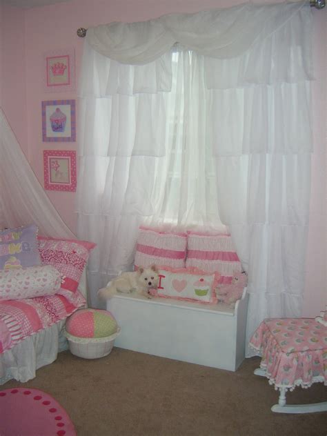We make our headboards and bed frames to order so they can be uniquely yours. Not So Shabby - Shabby Chic: Curtain's for Bella's room