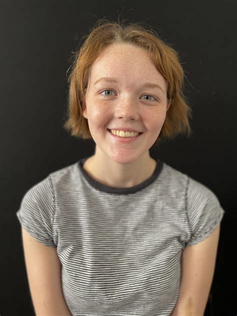 Hannah Lee - Facebook, Instagram, Twitter [Profiles]