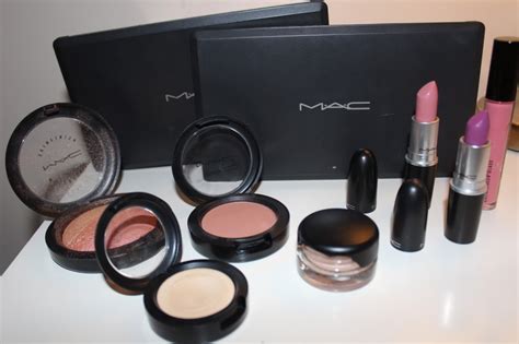 Global cosmetics news top 50 brand list feature the global cosmetics industry top 50 global cosmetic industry brands, their value, contact details and competitors. Top 10 Expensive Cosmetic Brands 2014 In The World - Life ...