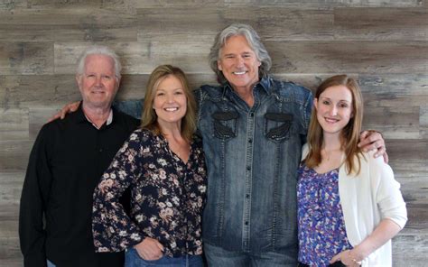 Billy Dean Signs With Given Entertainment
