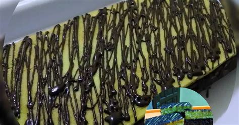 Selain nikmat, kue bolu dibuat dengan bahan dan proses yang mudah. 19 resep brownis pandan tanpa mixer enak dan sederhana ala ...