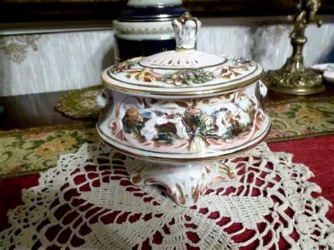 Vintage Capodimonte Decorative Porcelain Nude Cherubs Trinket Box Whit Lid Picclick Uk