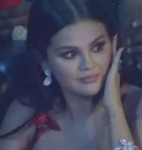 Olivia Rodrigo Leaves Selena Gomez Shocked With Stage Malfunction During Her Performance At Vmas