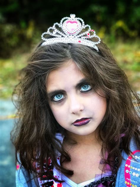 Zombie Prom Queen Makeup ファッション