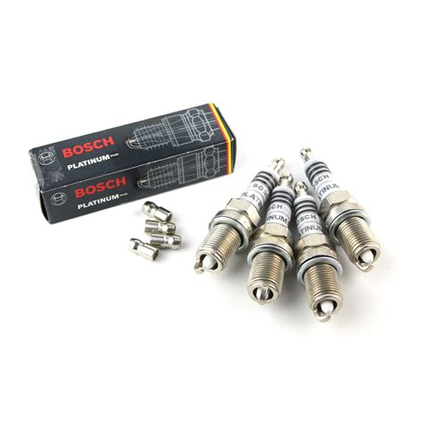 4x Bosch Platinum Plus Spark Plugs Genuine Engine Ignition Service Set