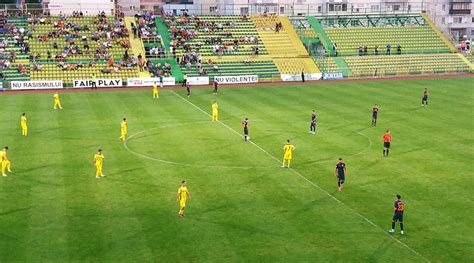 Head to head statistics and prediction, goals, past matches, actual form for liga i. Covidul amână meciul Rapid - CS Mioveni. Giuleştenii, în ...