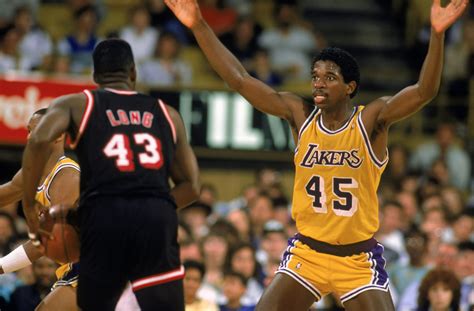 Los Angeles Lakers Top 30 Greatest Players Of All Time Page 18