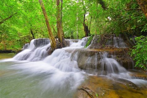Premium Photo Huay Mae Kamin Waterfall Srinakarin Dam National Park