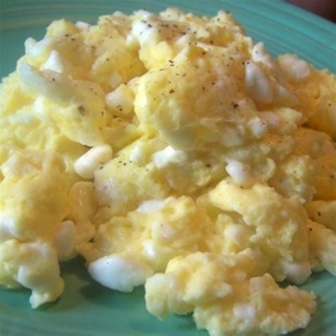Cottage Cheese Scrambled Eggs Recipe Recipes Healthy Snacks Cooking