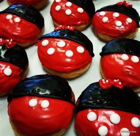 Dining Near Disneyland Disney Themed Donuts At Orange Countys Donut Bar