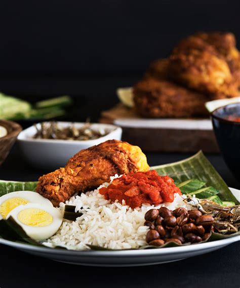 Nasi Lemak With Fried Chicken Curious Nut