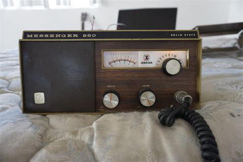 Vintage Ham Radio won't work. Johnson Messenger 250 : amateurradio
