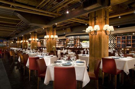 The 10 Best Restaurants in Vancouver, According to a Food Tour Guide