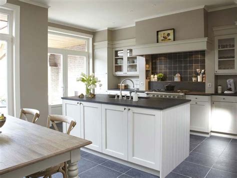 We did not find results for: Cuisine modèle Buckingam avec plan de travail en pierre ...