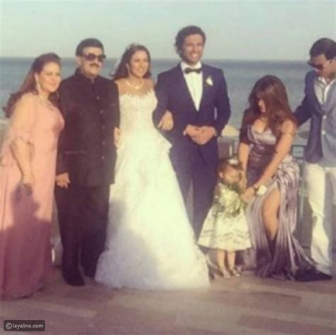 صورة ابنة دنيا سمير غانم تفسد صورة في زفاف إيمي ليالينا