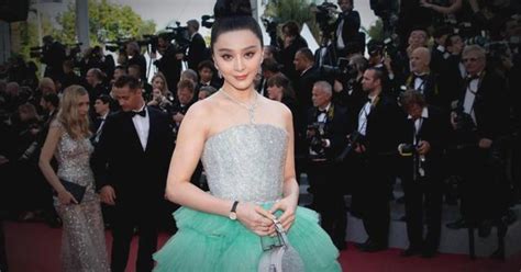 Fan Bingbing Re Emerges Amid 130 Million Tax Evasion Charge Cbs News