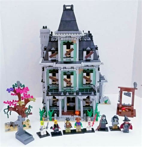 Lego Halloween Haunted House Set 10228 Moc One Of A Kind High Detail