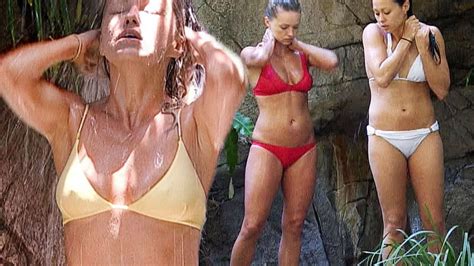 i m a celebrity execs hoping for lesbian romp after ola jordan and sam quek s steamy shower