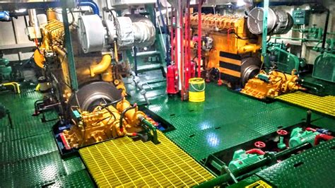 🔴 Over Generator Dan Tour Ruang Mesin Kapal Tugboat Youtube