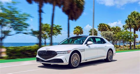 This Is What Makes The Genesis G90 One Of The Finest Luxury Sedans On