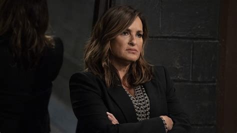 Law And Order Svu Season 22 Episode 8 The Only Way Out Is Through Kats Cousin In Trouble Know