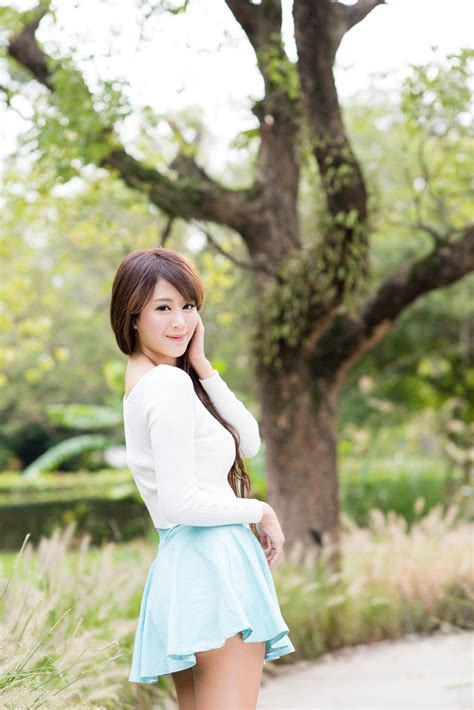 Taiwan Goddess Xia Qingleg Model Miso Autumn Wind Photo Album V2ph