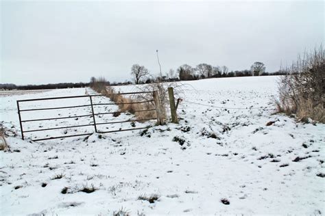 Snowy Fields Near Dry Doddington © Jhannan Briggs Cc By Sa20