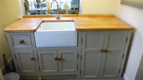 Belfast Sink Unit With Cupboard Space For A Freestanding Dishwasher