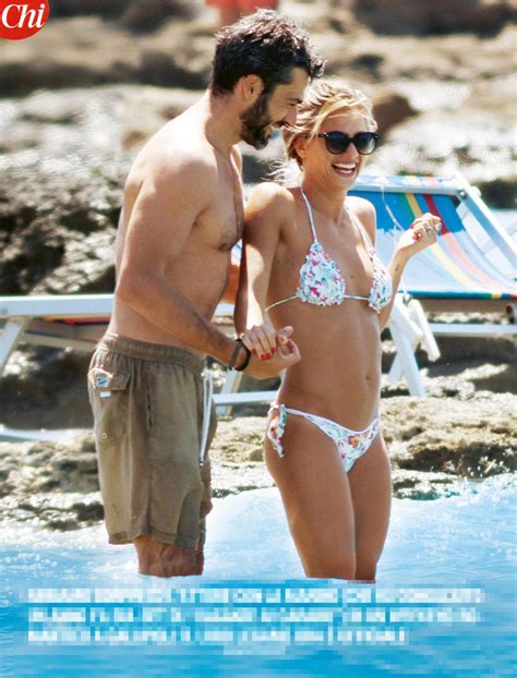 Luca argentero è alto 184 cm e pesa 80 kg. Luca Argentero e Cristina Marino, è da urlo | Ultime news