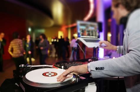 Top Rated Djs For Hire Book A Dj With Entertainers Worldwide