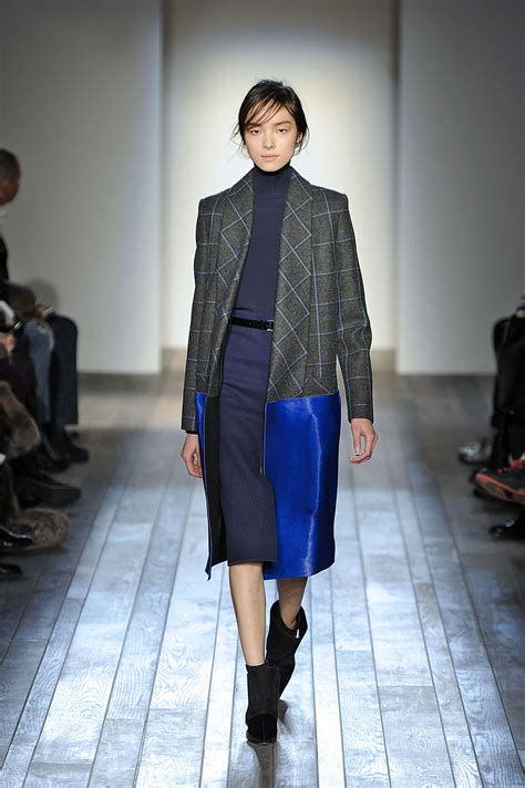 She's been facing numerous charges relating to the. Victoria Beckham | Nice dresses, Fashion, Victoria beckham