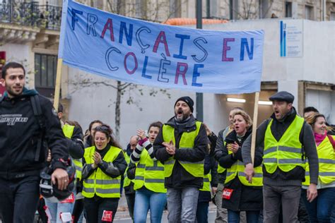 To Explain To Understand Or To Tell The Gilets Jaunes EuropeNow