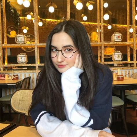 Stephanie poetry terbaru gratis dan mudah dinikmati. Profil dan Biodata Stephanie Poetri Dougherty, Penyanyi I ...