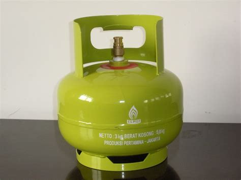 Major lpg cylinders available for consumers. Tips Aman dan Nyaman Menggunakan Tabung Gas 3 kg | Sumber ...