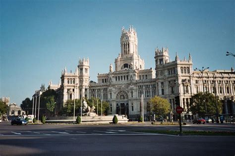 Plaza De Cibeles Madrid Map Facts Location Attractions Tour
