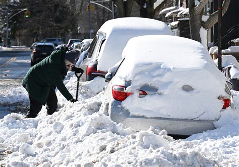 Some New Yorkers Mourn The Citys Near Historic Snow Drought