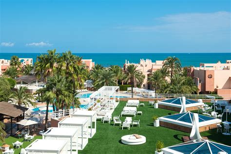 Oliva Nova Beach & Golf Hotel