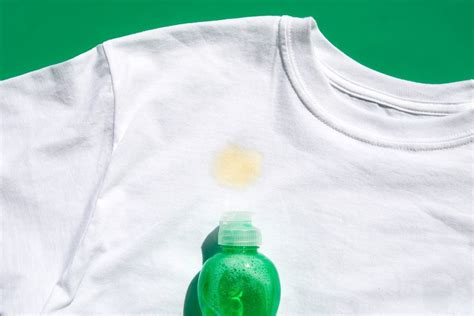 How To Remove Old Oil Stains From Clothes 9 Ways Display Cloths