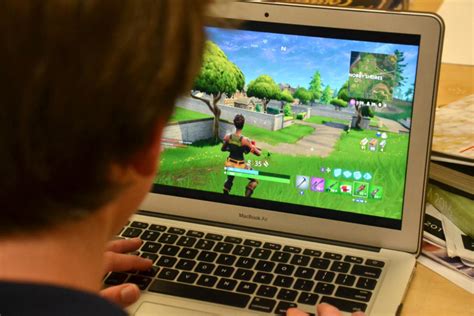 The macbook air ships with macos 10 catalina and gets a free upgrade to macos 11 big sur whenever it releases. How Do I Get Fortnite On My Macbook Air | Fortnite Aimbot ...