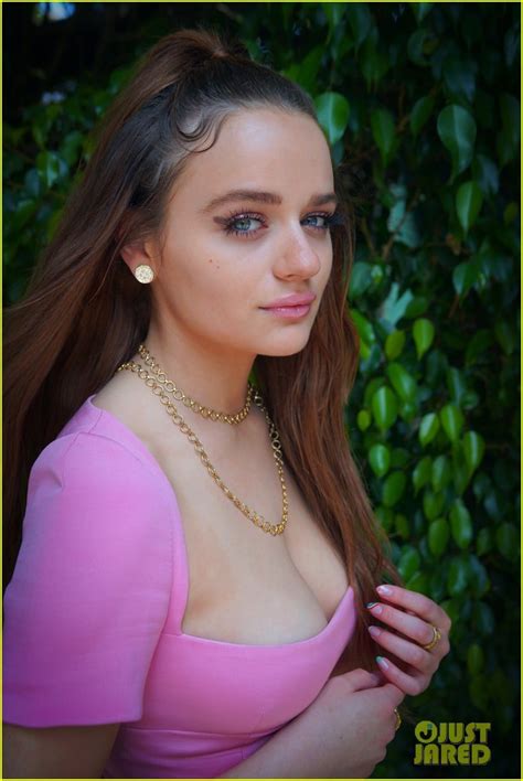Joey King Stuns In Pink Mini Dress For Kissing Booth Press Day Photo 4600347 Photos Just
