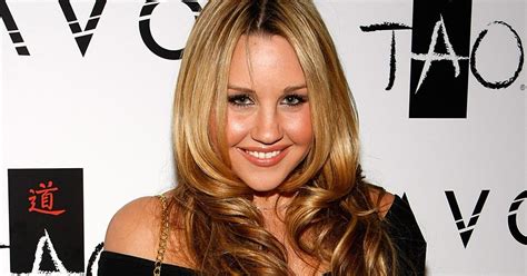 Amanda Bynes Placed On Psychiatric Hold After Roaming The Street Naked