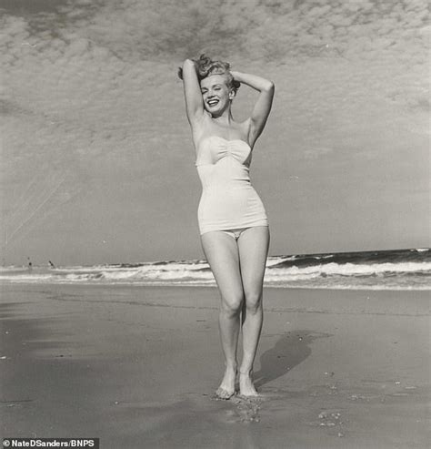 Candid Snaps Of Marilyn Monroe Are Tipped To Fetch At Auction