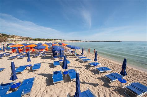 Your holiday in san vito lo capo, sicily in the heart of the mediterranean. Prenota il servizio spiaggia a San Vito Lo Capo e mettere ...