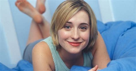 Smallville Actress Allison Mack Arrested In Connection With Notorious