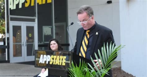 Hickory Mayor Welcomes Students To New App State Campus