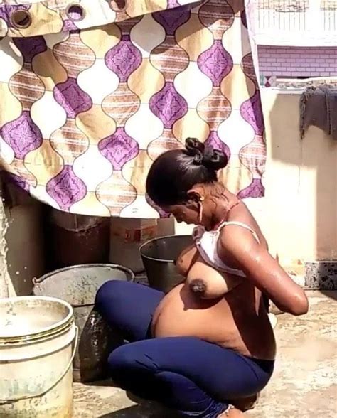 Pregnant Desi Indian Village Girl Bathing Outdoor Porn 1f